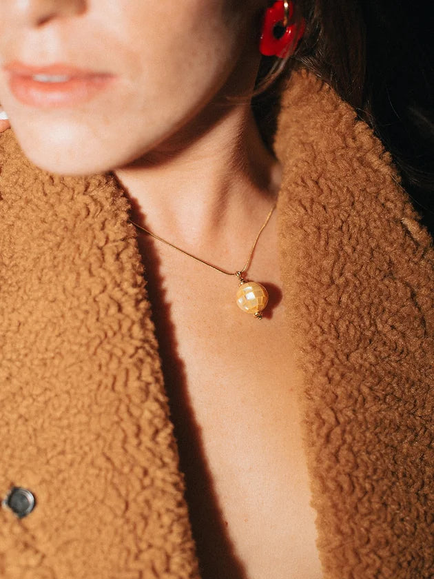Collier Disco Socool, bijou fantaisie rétro en nacre fait main Arcachon